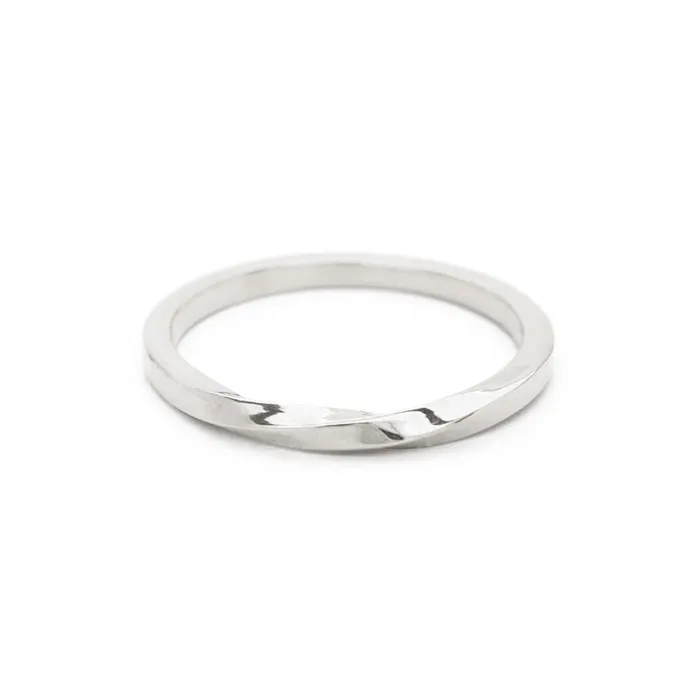 Rings WellDunn Helix Silver Ring