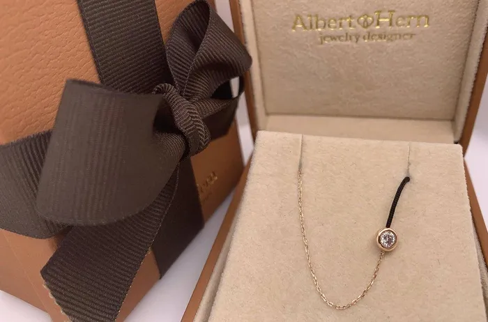 Bracelets Bracelet 18kt Gold Chain Silk Cord Diamond Bezel Albert Hern