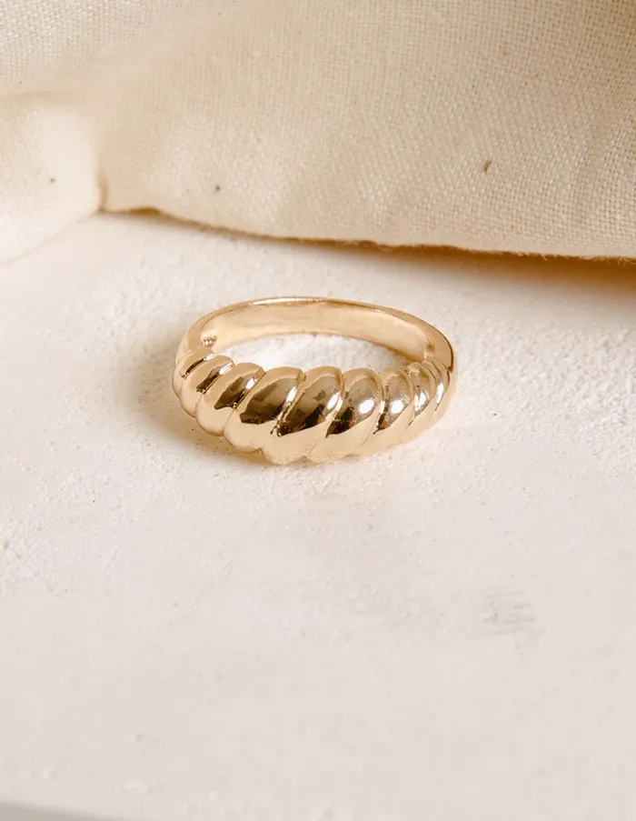 Vincent Golden Croissant Ring Rings
