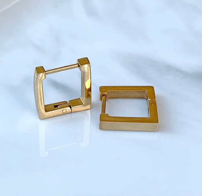 Mai Dsire Earrings 18K GOLD SQUARE HUGGIE EARRINGS SAMPLE