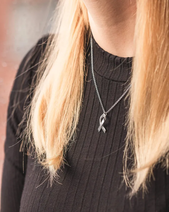 Necklaces sciencejewelry1824 awareness ribbon necklace silver