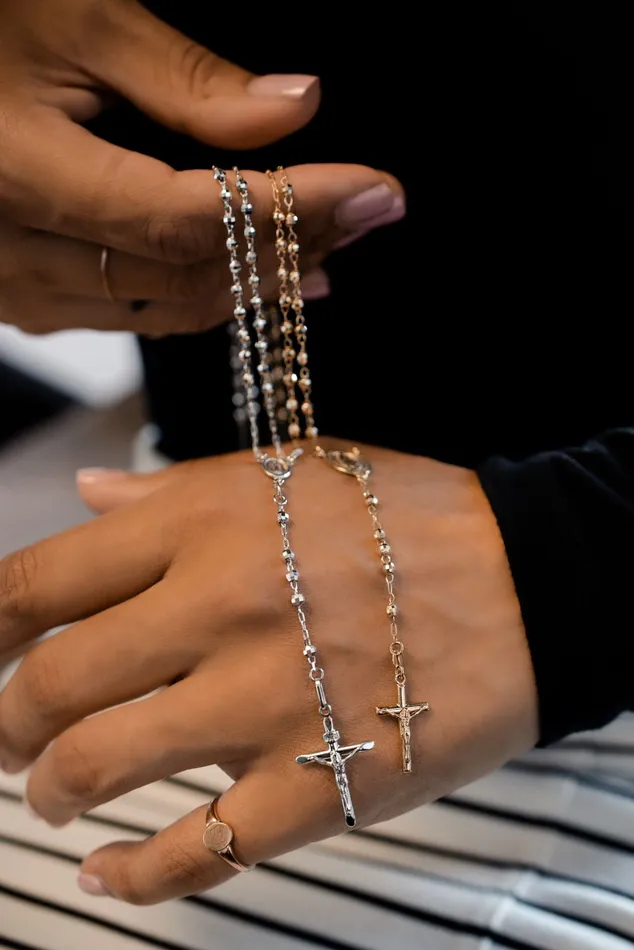 PreStyled Sets 10k Yellow Gold Rosary Crown Jewels Coin