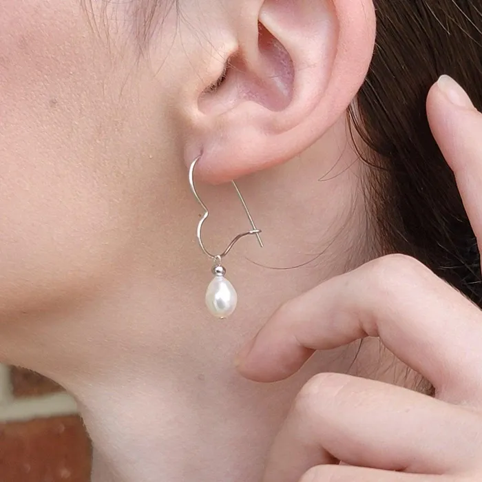 Uniquelan Jewelry Ruby Heart Drop Earrings Earrings Uniquelan Jewelry Ruby Heart Drop Earrings Earrings